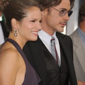 Robert Downey Jr and Susan Downey at event of Vingiuotas kelias namo 2010