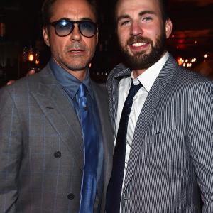 Robert Downey Jr. and Chris Evans at event of Kersytojai 2 (2015)