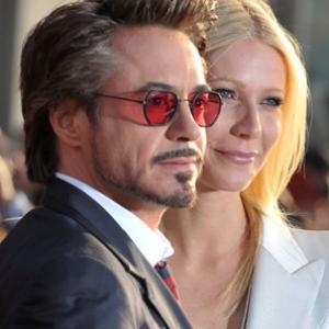 Robert Downey Jr. and Gwyneth Paltrow at event of Gelezinis zmogus 2 (2010)