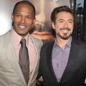Robert Downey Jr. and Jamie Foxx at event of The Soloist (2009)