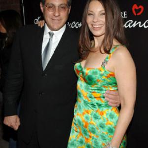 Fran Drescher and Max Weinberg at event of Living with Fran (2005)