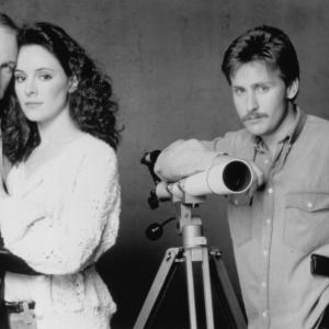 Still of Richard Dreyfuss, Emilio Estevez and Madeleine Stowe in Stakeout (1987)