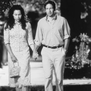 Still of David Duchovny and Minnie Driver in Return to Me 2000