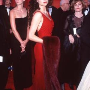 Minnie Driver at event of The 70th Annual Academy Awards (1998)