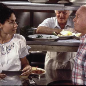 Still of Minnie Driver Robert Loggia and Carroll OConnor in Return to Me 2000