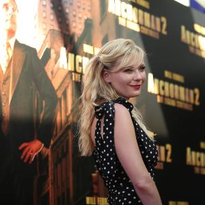 Kirsten Dunst at event of Anchorman 2: The Legend Continues (2013)