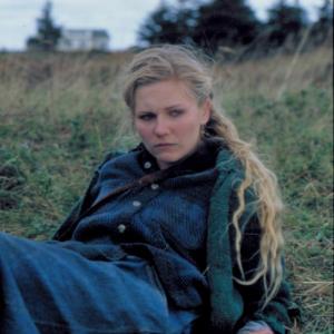 Still of Kirsten Dunst in Deeply (2000)