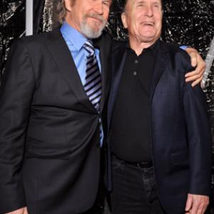 Jeff Bridges and Robert Duvall at event of Crazy Heart 2009