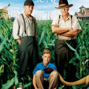 Michael Caine Robert Duvall and Haley Joel Osment in Secondhand Lions 2003