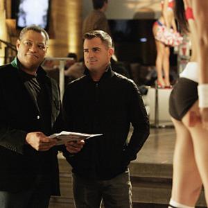 Still of Laurence Fishburne and George Eads in CSI kriminalistai (2000)