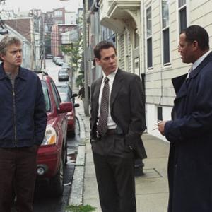 Still of Kevin Bacon Tim Robbins and Laurence Fishburne in Mistine upe 2003