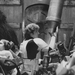 Star Wars Carrie Fisher Harrison Ford  Peter Mayhew 1977 Lucasfilm