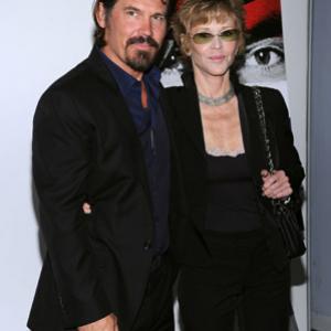 Jane Fonda and Josh Brolin at event of The Tillman Story (2010)