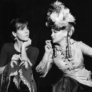 Jane Fonda and Diane Ladd in a production of Womanspeak