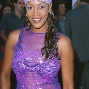 Vivica A. Fox at event of Nutty Professor II: The Klumps (2000)