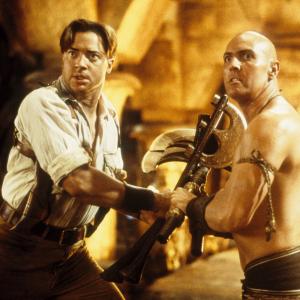Still of Brendan Fraser and Arnold Vosloo in The Mummy Returns (2001)