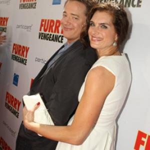 Brooke Shields and Brendan Fraser at event of Furry Vengeance 2010