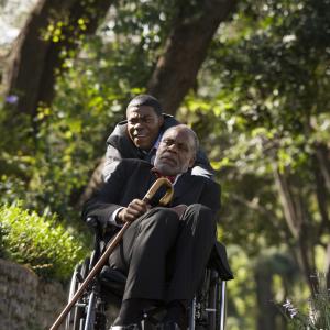 Still of Danny Glover and Tracy Morgan in Death at a Funeral 2010