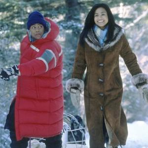Still of Cuba Gooding Jr and Joanna Bacalso in Snow Dogs 2002