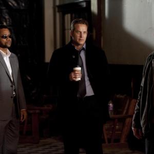 Still of Cuba Gooding Jr. and Cole Hauser in The Hit List (2011)