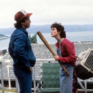 Still of Steve Guttenberg and Ally Sheedy in Short Circuit (1986)