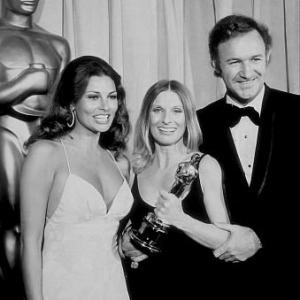 Academy Awards 44th Annual Raquel Welch Cloris Leachman Gene Hackman 1972