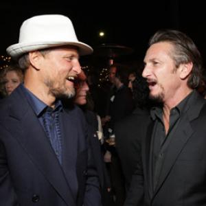Woody Harrelson and Sean Penn at event of Milk (2008)