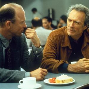 Still of Clint Eastwood and Ed Harris in Absolute Power 1997