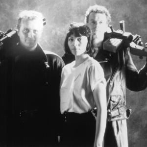 Still of Kim Cattrall, Rutger Hauer and Alastair Duncan in Split Second (1992)