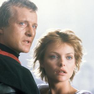 Still of Michelle Pfeiffer and Rutger Hauer in Ladyhawke 1985
