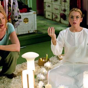 Still of Glenne Headly and Lindsay Lohan in Confessions of a Teenage Drama Queen 2004