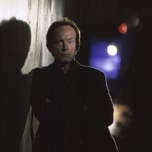 Lance Henriksen in Millennium (1996)