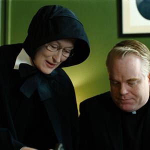Still of Philip Seymour Hoffman and Meryl Streep in Doubt (2008)