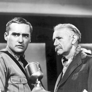 Still of Dennis Hopper and Ludwig Donath in The Twilight Zone 1959