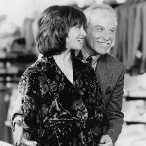 Still of Richard Dreyfuss and Holly Hunter in Once Around (1991)