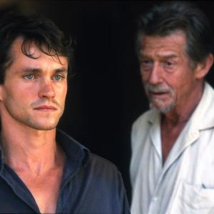 Still of John Hurt and Hugh Dancy in Shooting Dogs (2005)