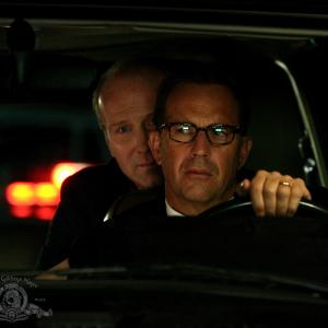 Still of Kevin Costner and William Hurt in Mr Brooks 2007