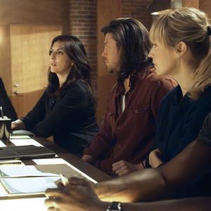 Still of Timothy Hutton, Gina Bellman, Aldis Hodge, Christian Kane and Beth Riesgraf in Svieto lygintojai (2008)