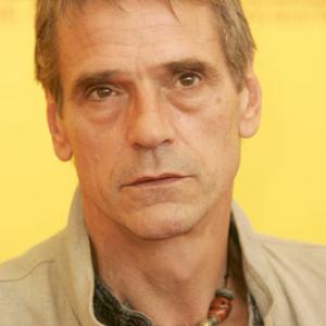 Jeremy Irons at event of The Merchant of Venice 2004