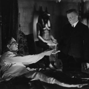 Boris Karloff and Ernest Thesiger at event of The Ghoul 1933
