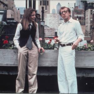 Still of Woody Allen and Diane Keaton in Ane Hol (1977)