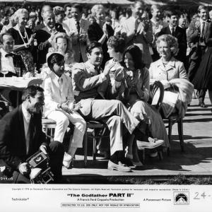 Still of Al Pacino and Diane Keaton in Krikstatevis II 1974