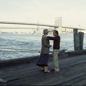 Still of Woody Allen and Diane Keaton in Ane Hol 1977