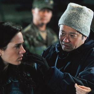Jennifer Connelly and Ang Lee in Hulk (2003)