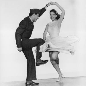 Still of Jack Lemmon and Kathryn Grant in Operation Mad Ball 1957