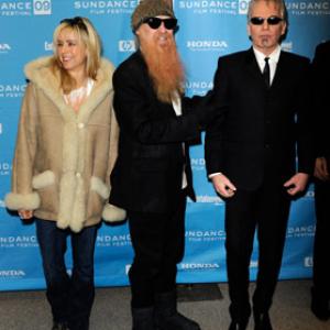 Téa Leoni, Billy Bob Thornton and Billy Gibbons at event of The Smell of Success (2009)