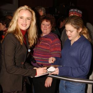 Juliette Lewis at event of Hysterical Blindness 2002