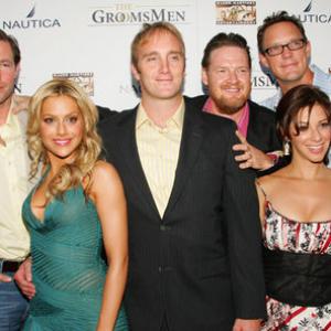 Matthew Lillard, Jay Mohr, Brittany Murphy, Donal Logue, Shari Albert and Edward Burns in The Groomsmen (2006)