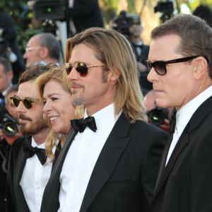 Brad Pitt, Ray Liotta, Dede Gardner and Scoot McNairy at event of Kazino apiplesimas (2012)