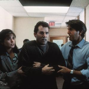 Still of Linda Fiorentino Ray Liotta and Peter Coyote in Unforgettable 1996